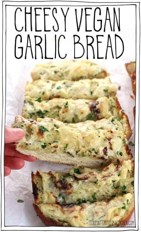 21 Easy Vegan Game Day Recipes! • It Doesn't Taste Like Chicken Homemade Vegan Cheese, Vegan Garlic Bread, Italian Pasta Dishes, Vegan Italian, Vegan Appetizers, Pasta Dish, Italian Pasta, Vegan Cooking, Vegan Dinner Recipes