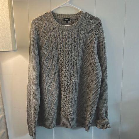 Uniqlo cozy grey cable knit sweater Grey Cable Knit Sweater, Grey Jumper, Grey Knit Sweater, Cable Knit Sweater, Knitted Jumper, Sweater Shop, Uniqlo, Cable Knit, Knit Sweater