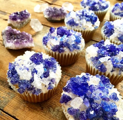 Vegan Vanilla Amethyst Cupcakes | The Friendly Fig Vegan Vanilla Cupcakes, Crystal Cupcakes, Geode Cake, Raw Vegan Desserts, Vanilla Cupcake Recipe, Vegan Cupcakes, Frozen Cherries, Gingerbread Recipe, Vanilla Cupcakes