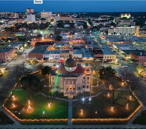 This aerial photo of San Marcos shows how Texas State University its the life line and the heart of the community. San Marcos Texas, Organizational Culture, Texas Trip, College Vision Board, Fun Aesthetic, Texas State University, Texas State, Aerial Photo, The Community