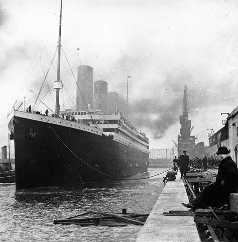 The Titanic survivor no one believed was genuine Titanic Ii, Real Titanic, Titanic Photos, Titanic Sinking, Famous Photography, Sunken Ships, Titanic History, Ship Wrecks, Titanic Ship