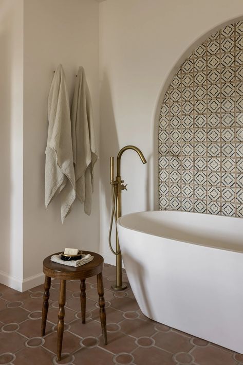 A Spanish-style 1920s villa sensitively restored to its restful roots | House & Garden Spanish Scandinavian Interior, Spanish Shower Tile Ideas, Spanish House Bathroom, Spanish Style Bathroom Ideas, California Spanish Bathroom, Spanish Apartment Aesthetic, 1920s Spanish Revival Home, Mexican Modernism Bathroom, Spanish Bathroom Hacienda Style