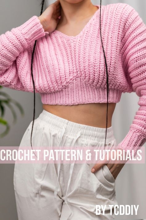 Batwing Sweater Pattern, Crochet V Neck Sweater, Crochet Wrap Top, Crochet V Neck, Jumper Pattern, Clothes Sweater, Batwing Sweater, Jumper Patterns, Stylish Crochet