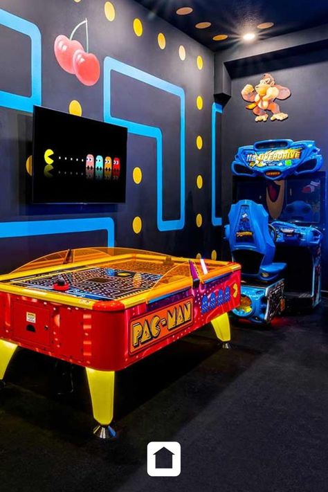 Mini Arcade Room, Air Hockey Game Room, Arcade Room In House, Garage Arcade, Home Arcade Room, Basement Arcade, Themed Game Room, Millionaire Ideas, Kids Hangout Room