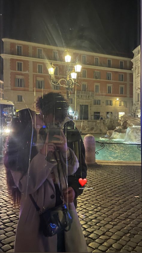 Rome Romantic Couple, Rome Couple, Couples Holiday, Night Couple, 2025 Vision, Couple Aesthetic, Healthy Happy, My Vibe, Rome