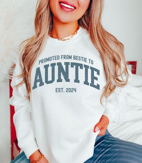 Promoted From Bestie to Auntie Est 2024 Sweatshirt For Aunt To Be Gift, Pregnancy Announcement Gift for Best Friend, New Aunt Gifts Shirt  SIZING  Unisex style. Please refer to size chart before ordering. Measure your favorite t-shirt (sweatshirt) armpit to armpit and top to bottom and compare it with the size chart provided to ensure an accurate fit.  DELIVERY TIMES  We take about 2-7 business days to create the items. Everything is printed and hand made just for you. On average your order will Auntie Again Announcement, First Time Aunt Gifts, Baby Announcement To Aunt And Uncle, Telling Sister Your Pregnant Ideas, Baby Announcement To Best Friend, Pregnancy Announcement To Best Friend, Bestie To Auntie, Friends Pregnancy Announcement, Best Friend Pregnancy Announcement