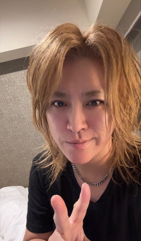 Visual Kei Boy, Versailles Philharmonic Quintet, Jasmine You, Kei Visual, Kamijo, Book Of Shadow, Japanese Rock, Without Makeup, Baby Boy Fashion