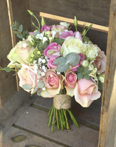 Relaxed and rustic bridal bouquet, pale pink roses, cream roses, spray roses, tied with a hessian ribbon Rustic Bridal Bouquet, Pale Pink Roses, Pink Wedding Flowers, Rustic Bridal, Spray Roses, Dusky Pink, Cream Roses, Pink Wedding, Pale Pink