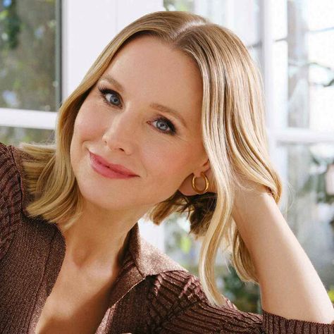 Bookmark Kristen Bell’s Broccoli Trick If You Have Picky Eaters at Home Kristin Bell, Vegan Guide, Mental Health Care, Kristen Bell, Olympia, Fashion Beauty, Hollywood, Blonde, Actresses