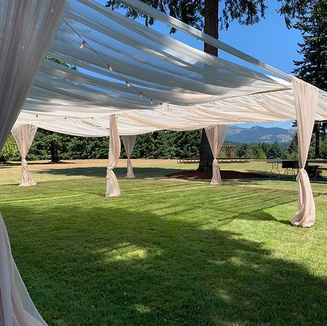 Outdoor Wedding Coverage, Temporary Shade Structure, Backyard Wedding Shade Ideas, Open Air Tent Wedding Ceremony, Shade For Wedding, Outdoor Wedding Set Up Ideas, Wedding Tent Alternatives, Outside Tent Party Ideas, Diy Shade Structure