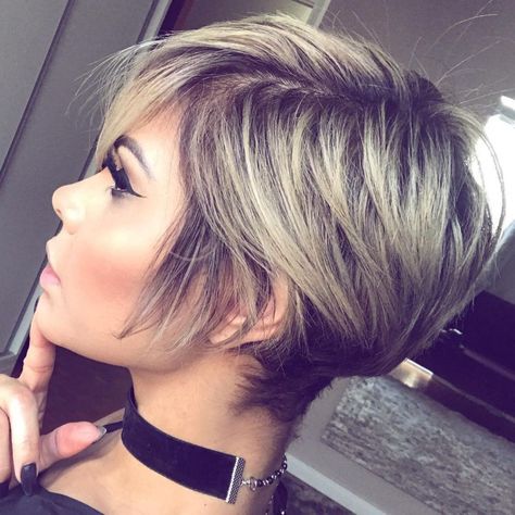 Long Messy Blonde Balayage Pixie Cuts For Thick Hair, Shaved Pixie Cut, Kort Bob, 2019 Hairstyles, Long Pixie Hairstyles, Thick Hair Cuts, Long Pixie Cuts, Great Haircuts, Pixie Haircut For Thick Hair