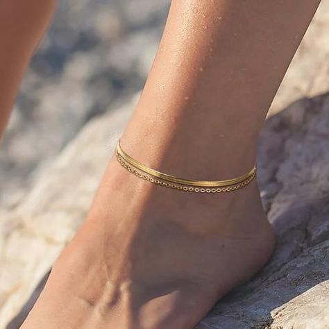 Canada Beach, Box Chain Gold, Leg Accessories, Black Anklet, Rose Gold Anklet, Star Anklet, Anklet Gold, Anklet Designs, Summer Anklets