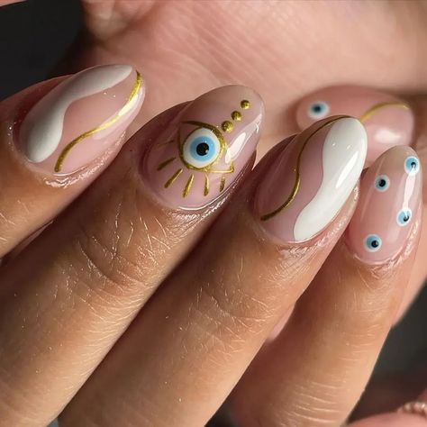 Shave Hair Color, Ojo Nail Design, Funky Nail Ideas Fun, Hippy Nail Art, Ojo Turco Nails, Ojo Nails, Turkish Eye Nails, Evil Eye Manicure, Spiritual Nail Art