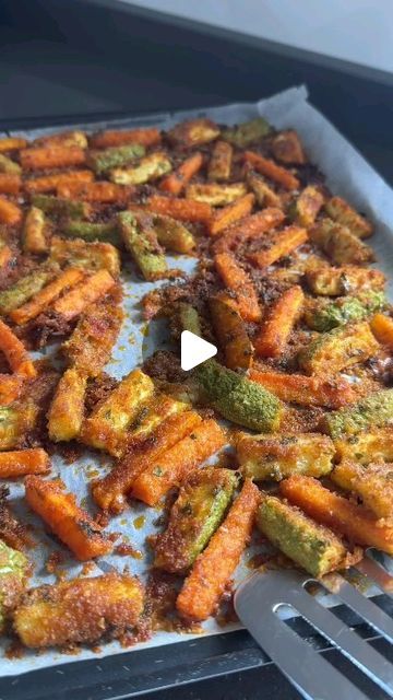 Parmesan Bread, Baked Vegetables, Chilli Powder, Virgin Olive Oil, Extra Virgin, Extra Virgin Olive Oil, Bread Crumbs, Parsley, Food Lover