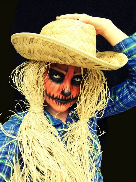 Evil Pumpkin Scarecrow makeup by Amber Dawn of the Dead Scarecrow Costume Women, Pumpkin Makeup Ideas, Scary Scarecrow Costume, Scarecrow Halloween Makeup, Halloween Costumes Scarecrow, Scary Scarecrow, Scarecrow Makeup, Dawn Of The Dead, Pumpkin Scarecrow