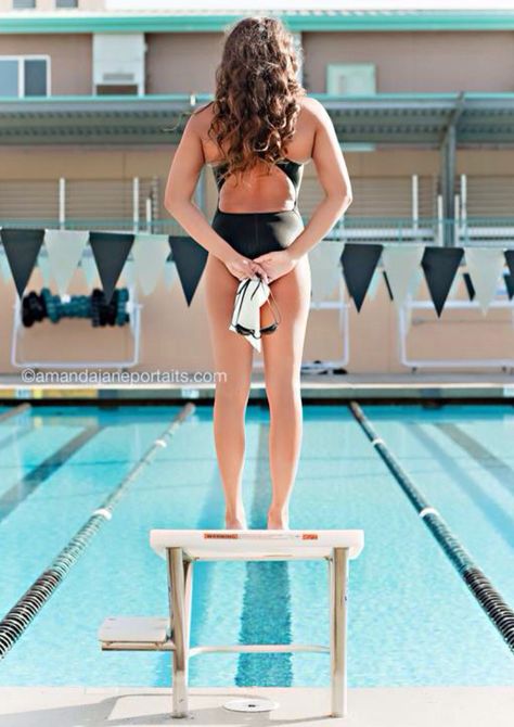 Swimming Senior Pictures, Diving Platform, Swimming Photography, Swimming Photos, Swimming Pictures, Swimmers Life, Swimming Quotes, Diving Board, Competitive Swimming