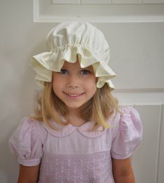 Mob Cap, Light Up Dresses, Colonial Dress, Ivy Hat, Sewing Hats, Bonnet Pattern, School Of Fish, Diy Costumes Kids, Hat Tutorial