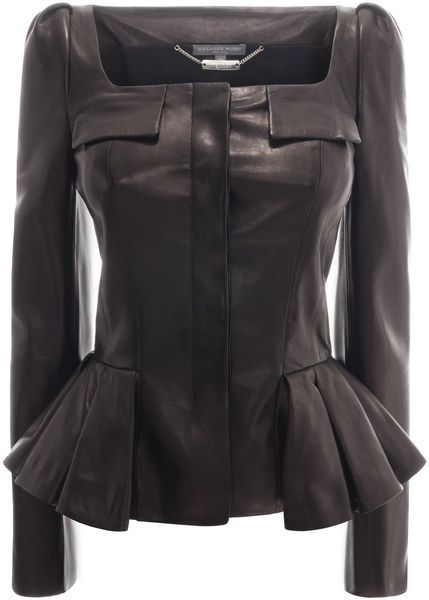 ALEXANDER MCQUEEN Black Pleated Leather Jacket  - Lyst Peplum Leather Jacket, Alexander Mcqueen Jacket, Mode Mantel, Peplum Tops, Leather Jacket Black, Leather Outfit, Leather Jackets, New Season, Leather Fashion