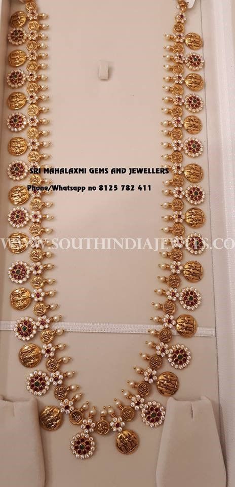 Long Ram Parivar Haram Gold Long Haram Designs, Emerald Haram, High Neck Blouses, Gundla Mala, Formal Jewellery, Gold Haram Designs, Gold Haram, Long Haram, Gold Jewelry Simple Necklace