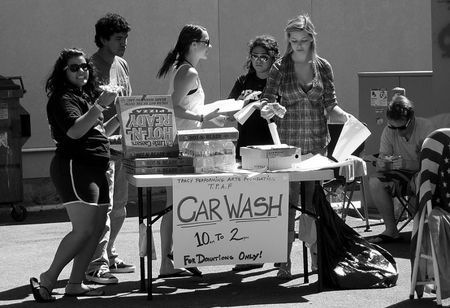 How to Raise Money for Quince! Car Wash Fundraiser Ideas, Carwash Fundraiser, Cmn Ideas, Pta Fundraising Ideas, Fundraisers Ideas, Building Campaign, Car Wash Fundraiser, Success Photo, Basketball Fundraiser