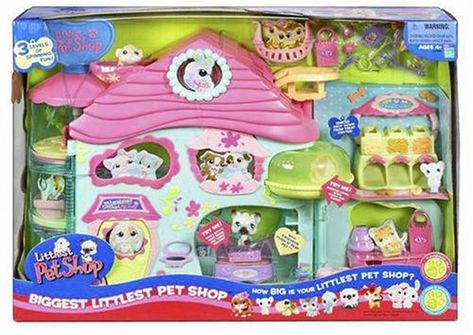 Little loved Littlest Pet Shop- she had the house, doctor's office, and the carrying case! Lps Playsets, Lps Sets, Lps Accessories, Lps Toys, Lps Pets, Little Pet Shop Toys, Lps Littlest Pet Shop, Pet Bunny, Top Toys