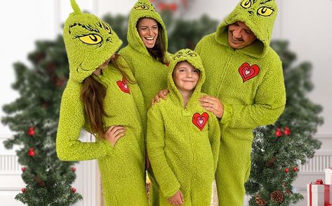 Grinch Christmas Pjs Family, Grinch Pajamas Families, Funny Family Christmas Pajamas, Grinch Pjs, Twin Things, Xmas Grinch, Grinch Pajamas, Grinch Stuff, Dr Seuss Grinch