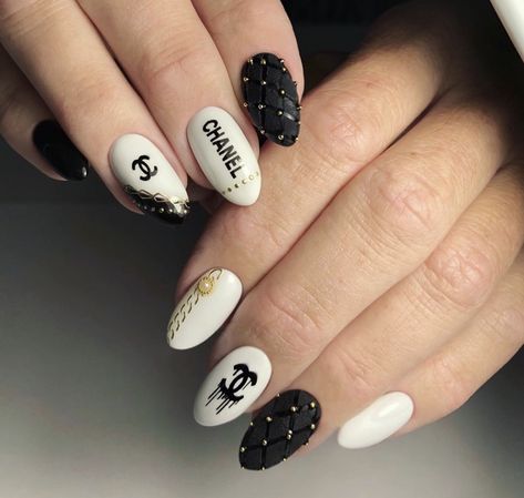 Chanel Manicure, Extra Nails, Nails Almond Shape, Chanel Nails, Nails For Kids, Almond Shape, Nails Almond, Nail Arts, Beautiful Wedding Dresses