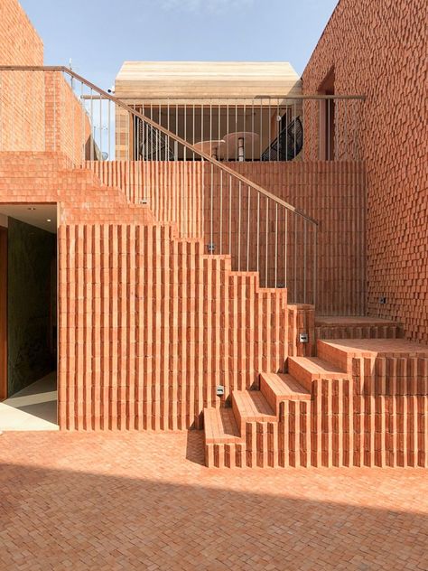 handmade bricks form the 'baan pomphet' restaurant in ayutthaya, thailand Architecture Restaurant, Riad Marrakech, Ayutthaya Thailand, Building Foundation, Contemporary Building, Hotel Building, Brick Architecture, Wooden Staircases, Wooden Stairs