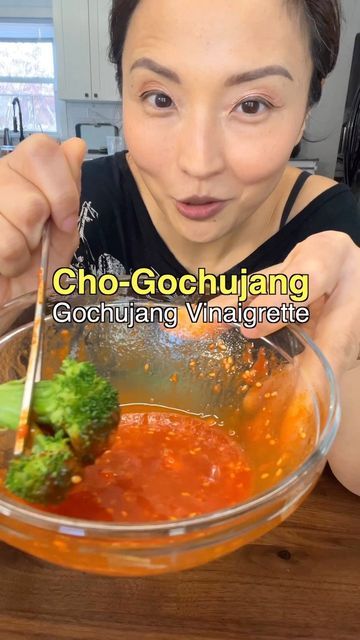 Crazy Korean Cooking on Instagram: "One of the classic Korean sauces you must try #easyrecipe #koreansauce #broccoli #chogochujang #gochujang #vinaigrette" Gopchang Korea, Crazy Korean Cooking, Gochujang Broccoli, Korean Gochujang Recipes, Korean Sauces, Gochujang Recipe, Gochujang Sauce, Korean Cooking, Korean Recipes