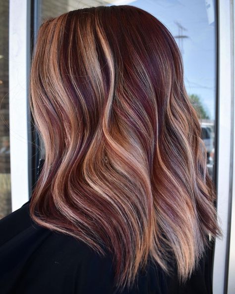 Hair Color Ideas For Winter 2023, Auburn Hair With Money Piece, Redhead Hair, Dimensional Hair, Raven Hair, Dimensional Hair Color, Hip Hair, Red Hair With Blonde Highlights, Rambut Brunette