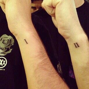 Cute tattoo for twins, maybe my sister and I should get this, when we are older of course Tattoo Sister, Matching Tattoos For Siblings, Twin Tattoos, Brother Tattoos, Roman Numeral Tattoos, Sibling Tattoos, Wolf Tattoo Design, Tattoos Geometric, Disney Tattoo