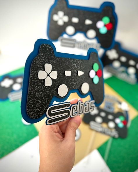 Birthday game centerpiece 🎮 #videogames #gamerbirthday Gamer Party, Birthday Centerpiece, Video Games Birthday, Birthday Centerpieces, Birthday Brunch, Birthday Games, Custom Birthday, Birthday Party Decorations, Cake Toppers