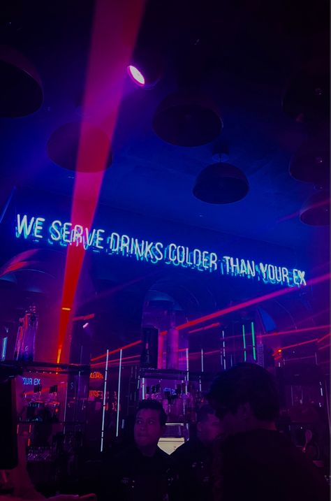 Neon Club Sign, Pub Captions For Instagram, Club Ideas Nightclub, Club Pictures Night, Neon Bar Aesthetic, Pub Photography, Pub Aesthetic, Party Captions, Bar Lounge Design