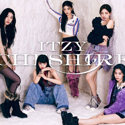 Itzy Cheshire, Album Concept, Music Album Covers, Album Cover Design, Hottest 100, Korean Music, Music Covers, Music Album, Record Label