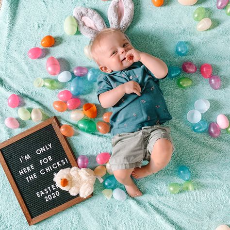 Easter Milestone Pictures Boy, Easter Baby Pictures Boy, 4 Month Old Easter Pictures, Baby Boy First Easter Pictures, Baby Easter Picture Ideas, Easter Baby Picture Ideas, Easter Infant Photoshoot, Easter Infant Photos, First Easter Ideas Baby Boy