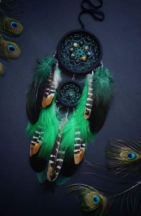 little dream catcher with tiger eye beads Cat Dream Catcher, Native Ancestors, Dream Catcher Wallpaper Iphone, Green Dream Catcher, Owl Dream Catcher, Dream Catcher Nursery, Bohemian Wedding Hair, Feather Cards, Dream Catcher Decor