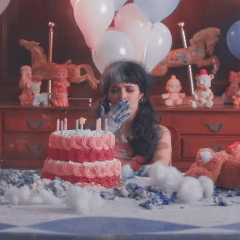 Melanie Martinez Birthday, Birthday Painting, Eighteenth Birthday, Party Icon, Party Photoshoot, Pity Party, Singing Happy Birthday, Birthday Photoshoot, Melanie Martinez