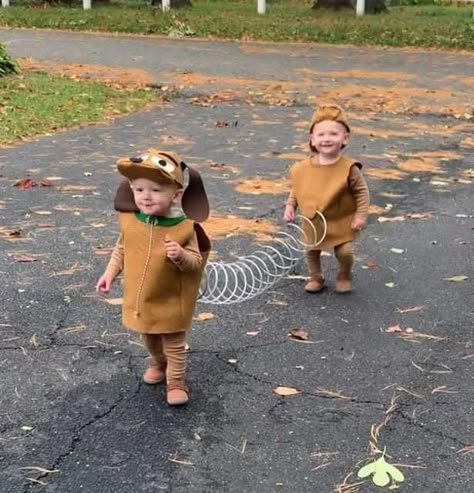 Gender Neutral Halloween Costumes, Baby Kostüm, Duo Costumes, Duo Halloween Costumes, Halloween Costumes Friends, Fantasias Halloween, Cute Halloween Costumes, Hairstyles For Kids, Halloween 2023