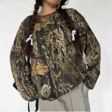 Girls Squad, Midwest Princess, Random Outfits, Real Tree Camouflage, Real Tree Camo, Ethel Cain, Camo Sweatshirt, Forest Print, Real Tree