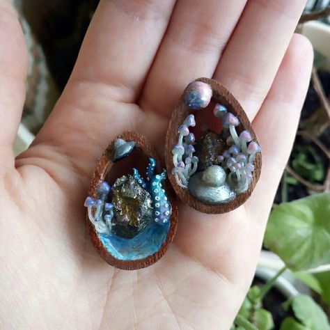 Resin Gauges, Stone Mushrooms, Crystal Plugs, Stretched Ear, Mouth Mask Fashion, Ear Gauges Plugs, Belly Piercing Ring, Stretched Lobes, Stone Plugs