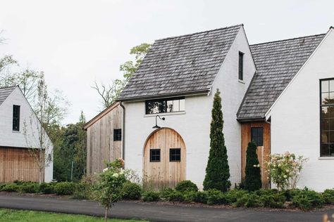 A stunning Belgian farmhouse style with a contemporary twist in Chicago European Farmhouse Exterior, White Home Exterior, Kate Marker Interiors, European Farmhouse, Luxe Interiors, Doors And Windows, Farmhouse Exterior, Farmhouse Style House, Modern Landscaping