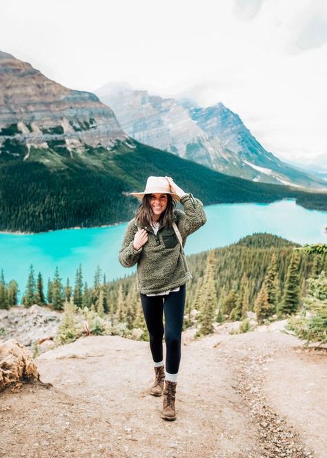 27 Awesome Women Hiking Outfits That Are in Style  #Outfits Banff In September, Hiking Outfit Women Mountain, Kids Hiking Outfit, Boho Hiking Outfit, Hiking Outfit Men Summer, Modest Hiking Outfit, Hiking Outfit Spring For Women, Cold Weather Hiking Outfit, Cold Hiking Outfit