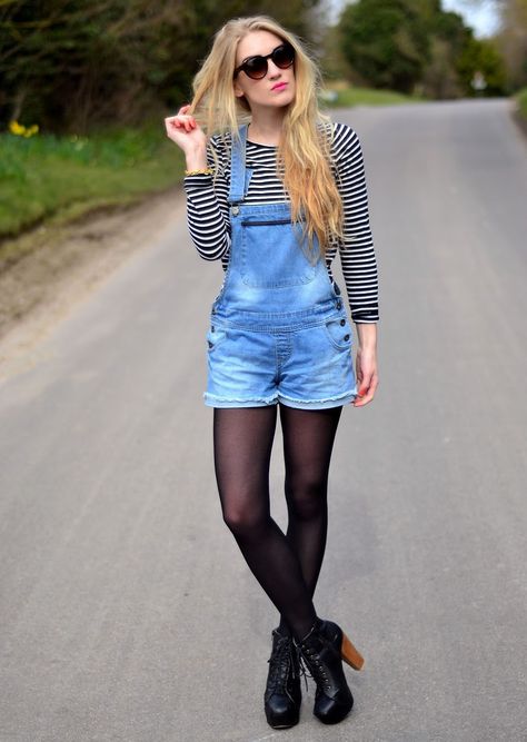 Short Overalls With Tights, Overalls With Tights, Dungaree Shorts Outfit, Tights With Shorts, Overall Shorts Outfit, Dungaree Shorts, New Look Tops, Toddler Overalls, Overalls Outfit