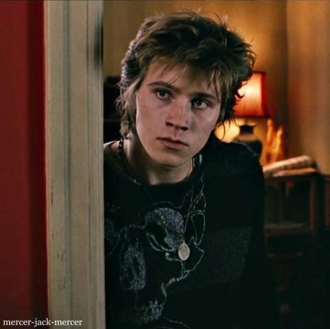 Young Garrett Hedlund. Jack Mercer Four Brothers, Jack Mercer, Garret Hedlund, 2000s Boys, Jeremy Sumpter, Four Brothers, Garrett Hedlund, Brothers Movie, Ben Stiller