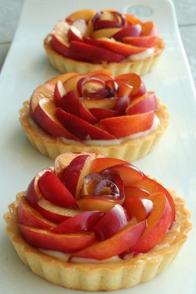 Fruit Tarts, Apple Pies, Sweet Pie, Fruit Tart, Sweet Tarts, Tart Recipes, Mini Desserts, Fruit Desserts, Summer Fruit