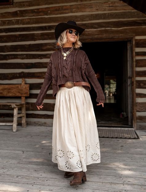 We The Free In A Daze Pullover curated on LTK Thanks Outfits Thanksgiving, Western Chic Winter Outfits, Pancho Outfit Women, Western Style Pictures, Witchy Western Outfit, Cold Weather Country Outfits, Western Layered Outfits, Country Core Outfits, Country Thanksgiving Outfit