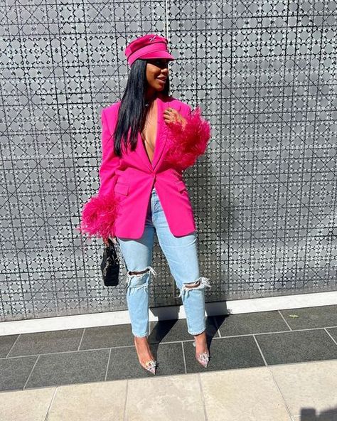 All Posts • Instagram Pink Blazer Outfit, Dump Instagram, Blazer Outfit, Pink Blazer, Brunch Outfit, Outfits With Hats, Curvy Girl Outfits, Cute Simple Outfits, Looks Style