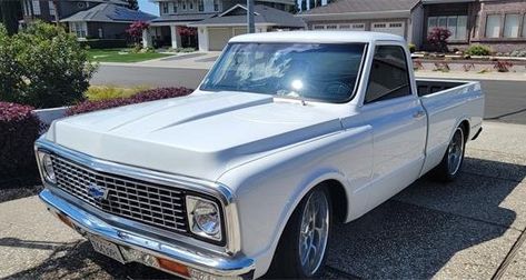 1972 Chevrolet C10 pro touring with a LS 5.3 and a 4165e transmission! C10 For Sale, Digital Gauge, Chevrolet C10, Pro Touring, Vintage Air, Gas Tanks, Classic Trucks, Paint Ideas, Trucks