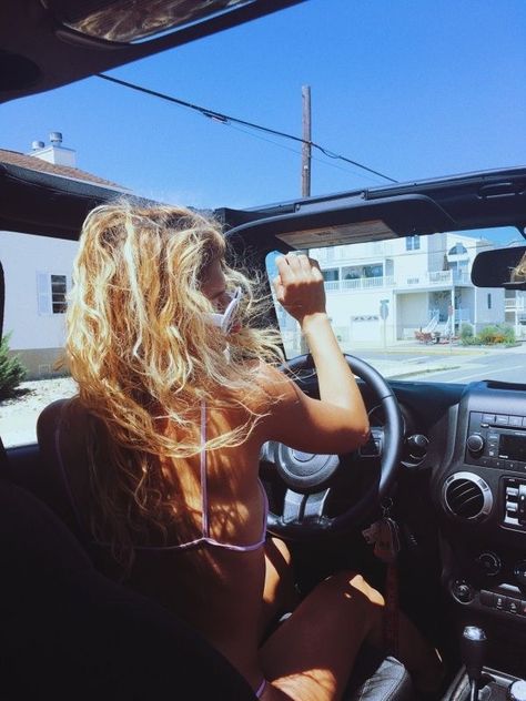 Jimny Suzuki, White Jeep, Jeep Photos, Dream Cars Jeep, Jeep Girl, Summer Photos, Jeep Life, Summer Pictures, Instagram Inspo