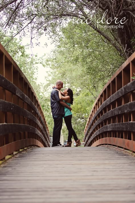 Engagement Bridge Engagement Photos Bridge Ideas, Couples Photoshoot Poses Bridge, Wooden Bridge Photoshoot, Engagement Photos On A Bridge, Couple Photoshoot Bridge, Bridge Photoshoot Couples, Couple Poses On Bridge, Couples Bridge Photography, Bridge Couple Pictures